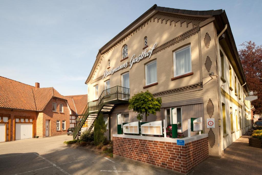 Frontansicht Hotel